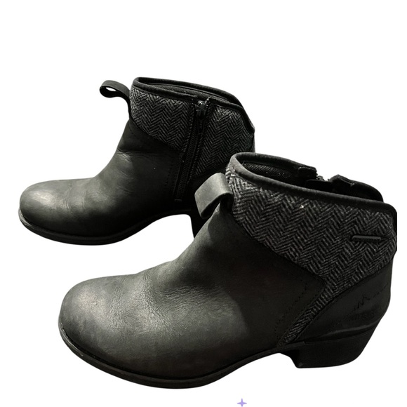 Merrell Women's Black Footwear - Picture 3 of 7